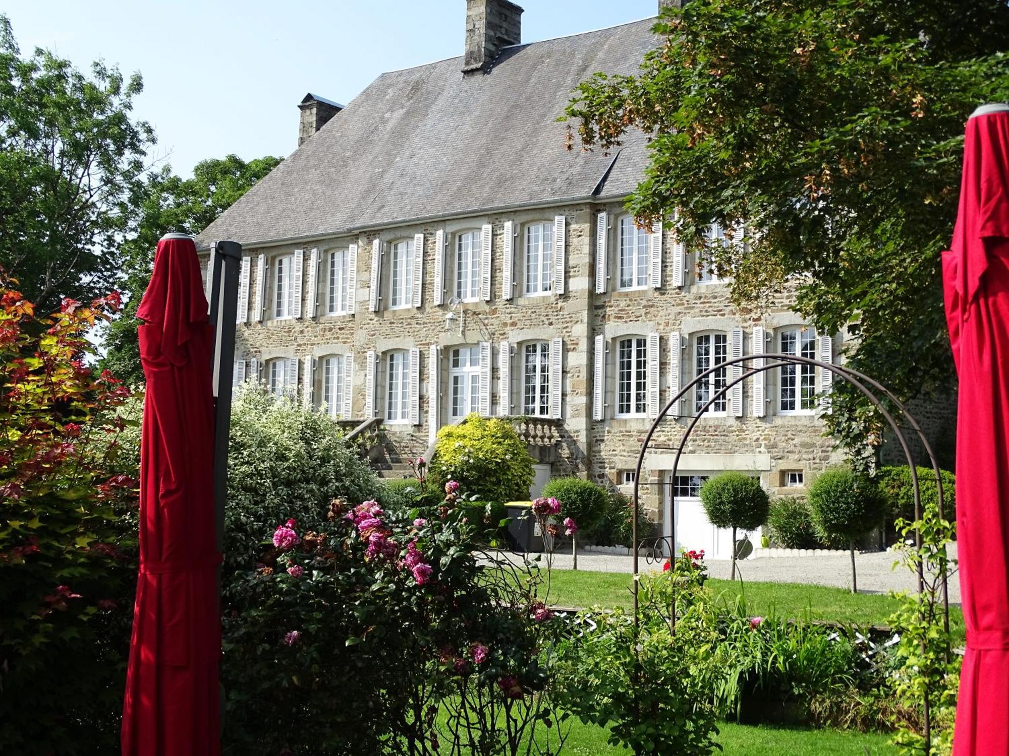 Manoir Saint Martin Bed & Breakfast Percy  ภายนอก รูปภาพ